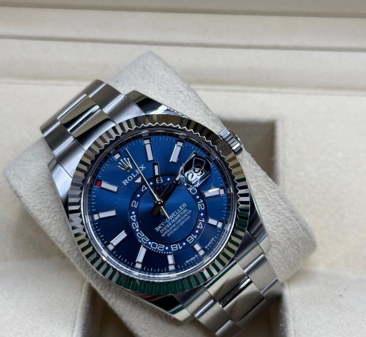 Rolex Sky-dweller 2024 Sky-dweller Blue Dial Unworn 336934 Box And Papers