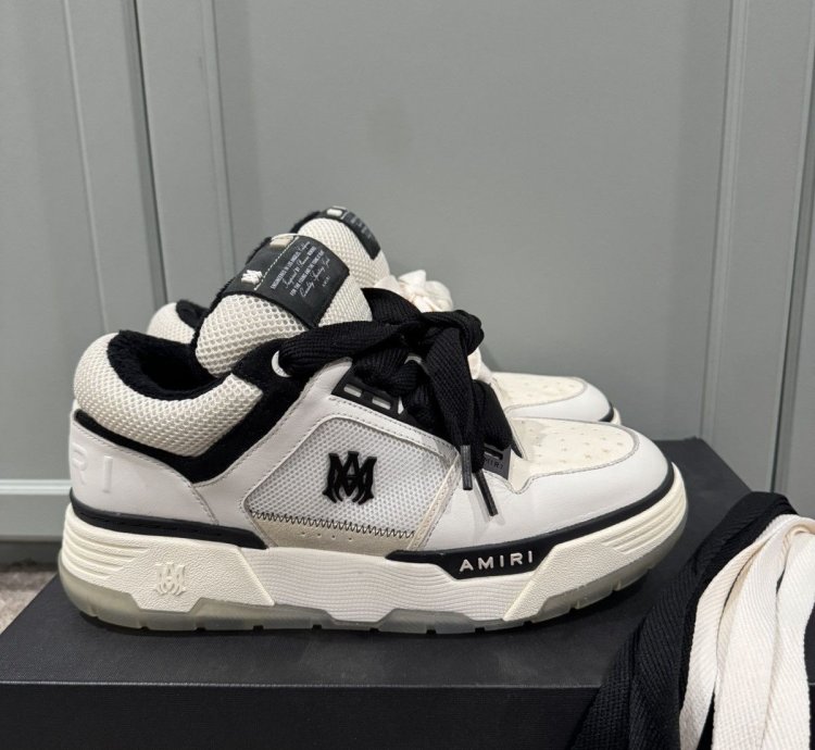 Amiri Ma-1 White And Black Sneaker