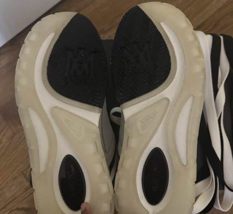 Amiri Ma-1 White And Black Sneaker