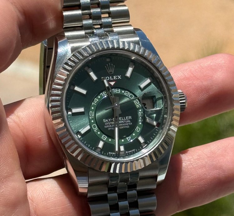 Rolex Sky-dweller 2025 Full Set