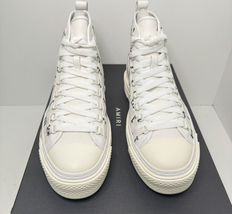 Amiri Old English Court High White Black