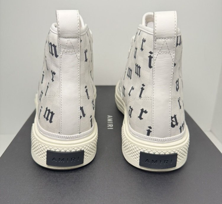 Amiri Old English Court High White Black