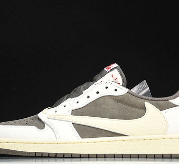 Travis Scott X Air Jordan 1 Retro Low Og reverse Mocha