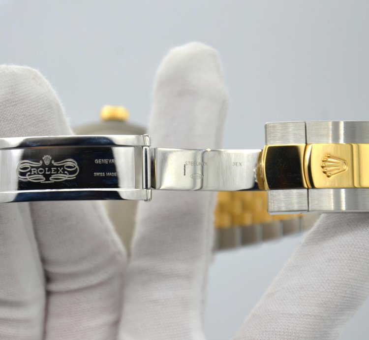 Rolex Sky-dweller 326933