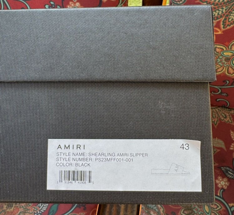 Amiri Sherling Logo Slides