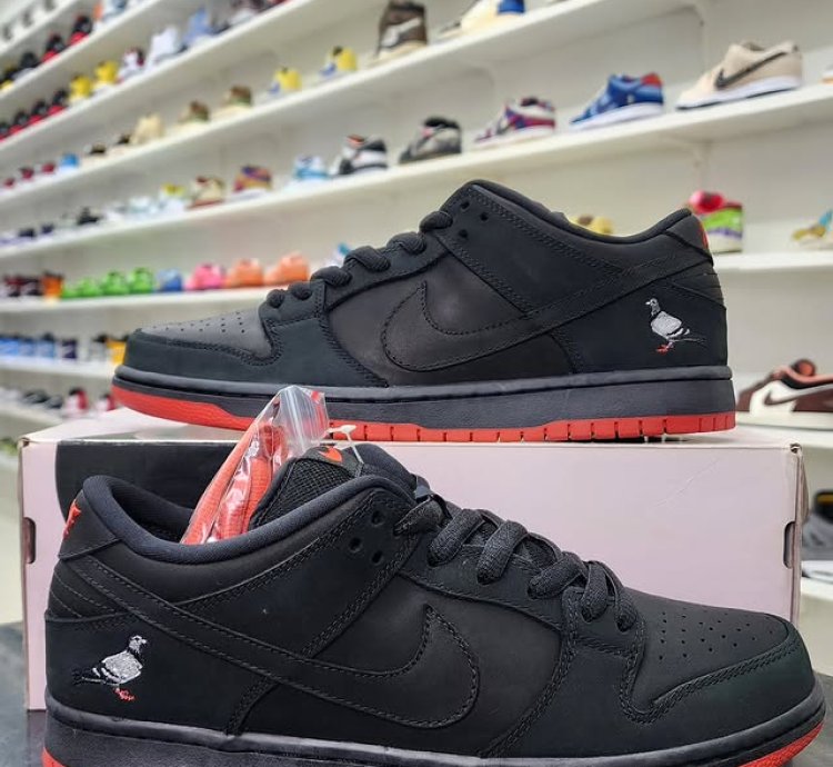Nike Sb Dunk Low Trd Qs black Pigeon