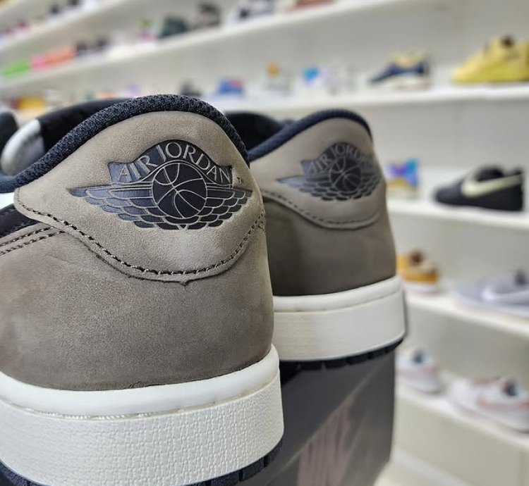 Air Jordan 1 Retro Og Low Mocha