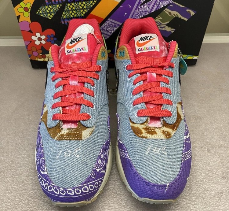 Nike X Concepts Air Max 1 Sp Wild Violet
