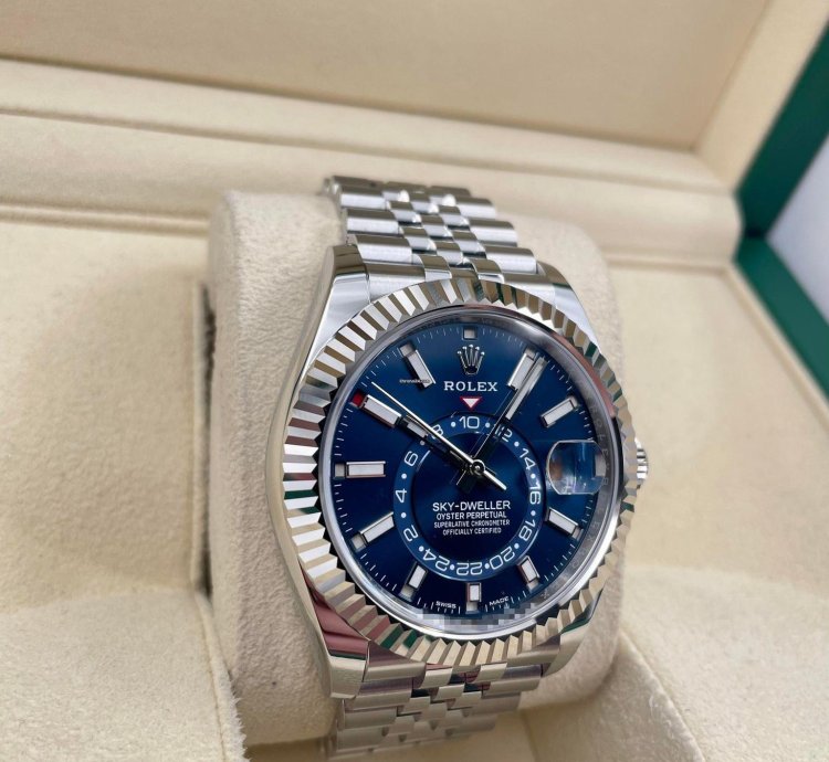 Rolex Sky-dweller 326934 Blue Dial Jubilee Bracelet Unworn 2023