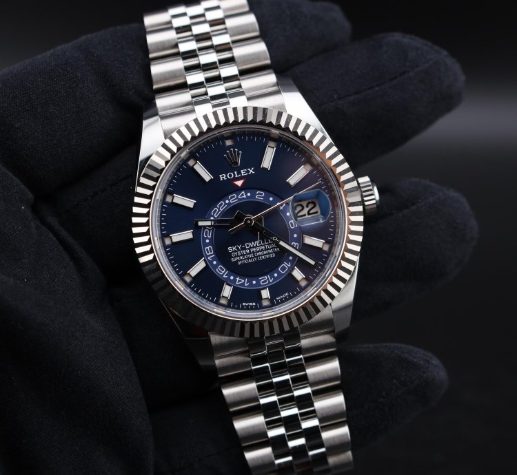 Rolex Sky-dweller 326934 Blue Dial Jubilee Unworn