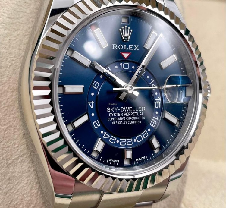 Rolex Sky-dweller 326934 Blue Dial Oyster Bracelet Unworn 2023