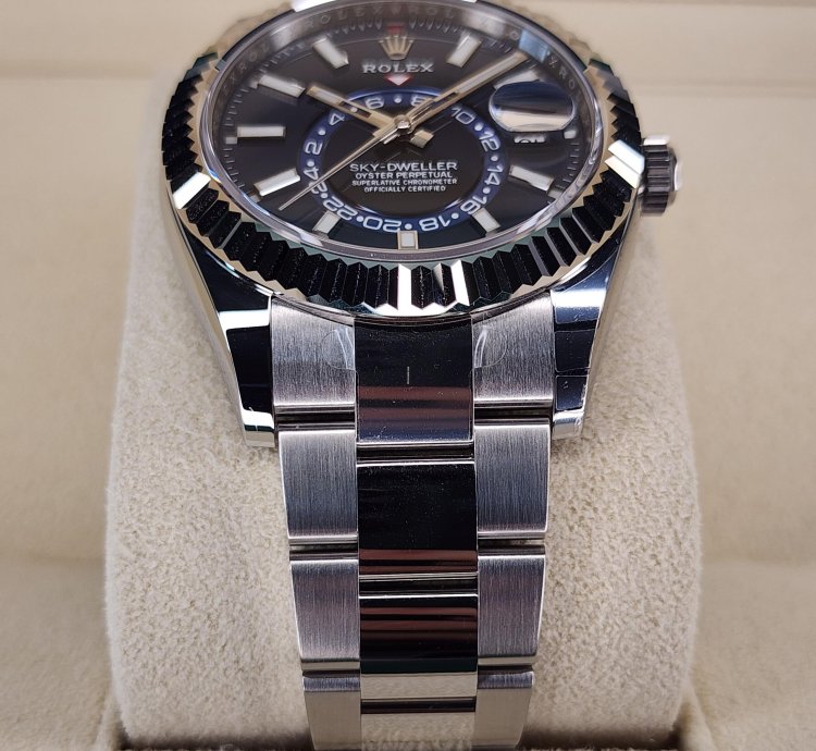 Rolex Sky-dweller 326934 Blue Oyster Warranty