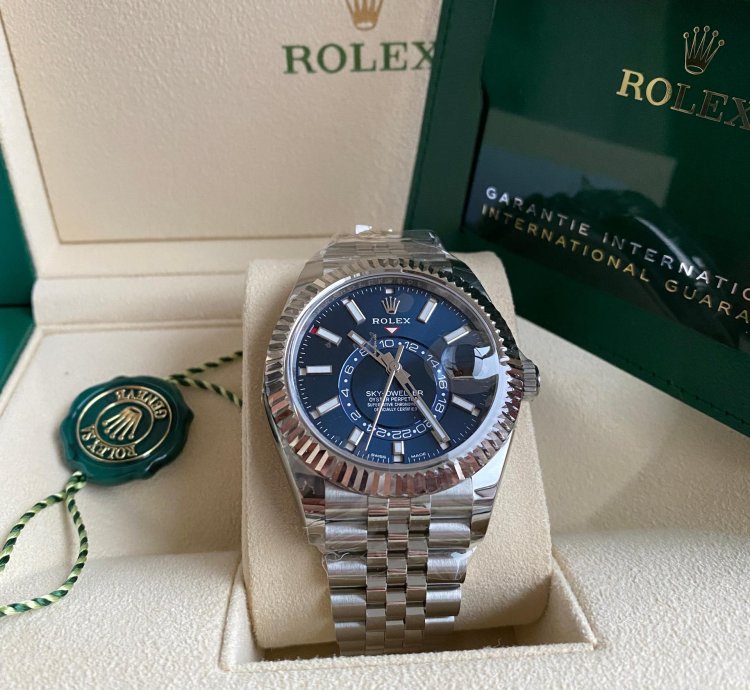 Rolex Sky-dweller 326934 Jubilee Blue Dial - Unworn 2021