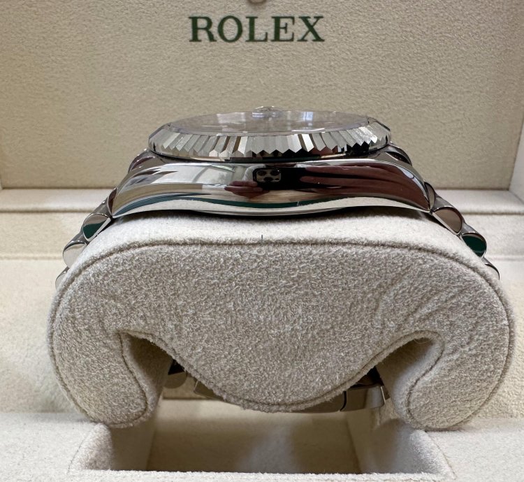 Rolex Sky-dweller 326934 New 2023 Black Sky Dweller Jubilee 42mm Stainless Steel Unworn