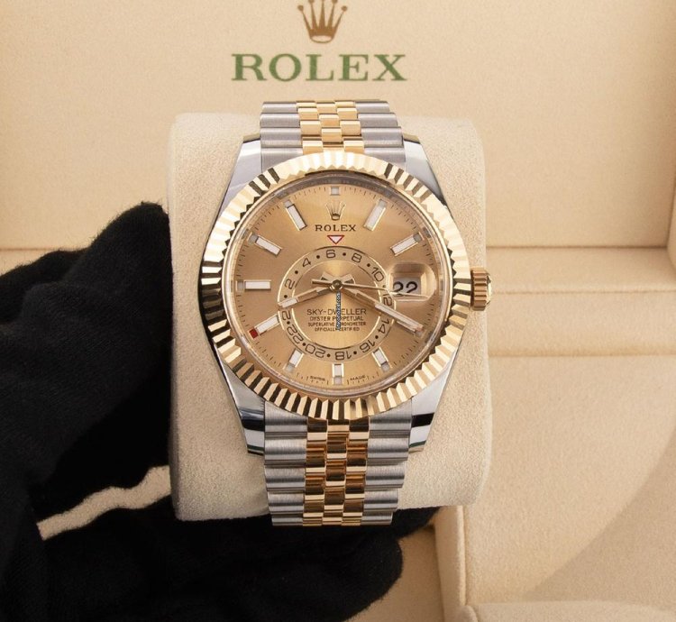 Rolex Sky-dweller 336933 18k Yellow Gold Stainless Steel Champagne Dial 42 Mm