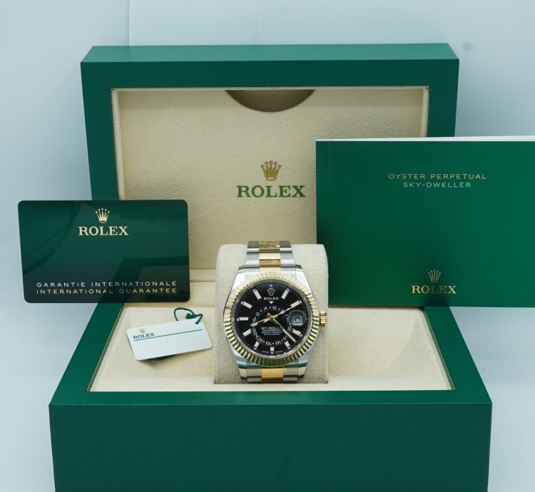 Rolex Sky-dweller 336933 Sky-dweller 42mm Fluted Bezel Two Tone Black Dial Oyster Bracelet Complete Set 2024