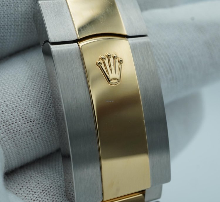 Rolex Sky-dweller 336933 Sky-dweller 42mm Fluted Bezel Two Tone Black Dial Oyster Bracelet Complete Set 2024