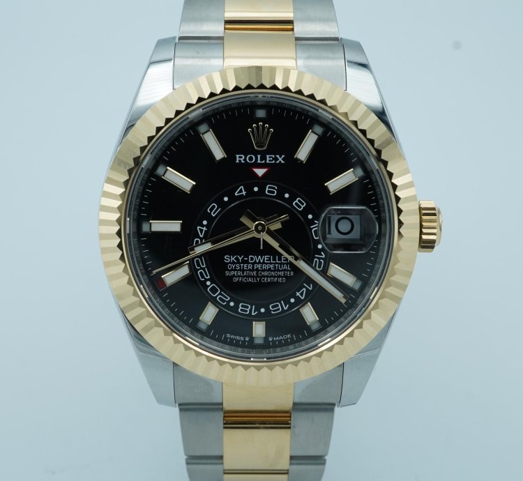 Rolex Sky-dweller 336933 Sky-dweller 42mm Fluted Bezel Two Tone Black Dial Oyster Bracelet Complete Set 2024