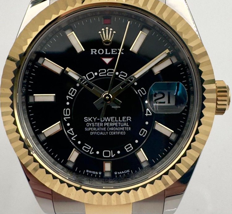 Rolex Sky-dweller 336933 Two Tone Black Dial Oyster Bracelet Unworn 2023