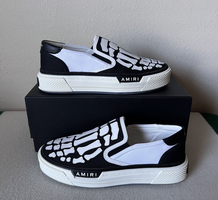 Amiri Skel Top Slip Ons In White Black