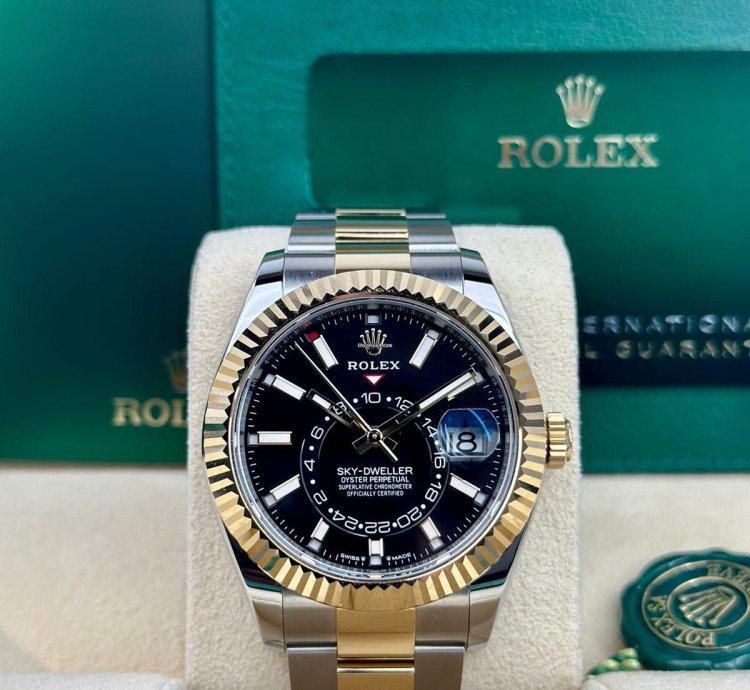 Rolex Sky-dweller 336933 Two-tone Oyster Bracelet Black Index Stick Dial Dial 42mm