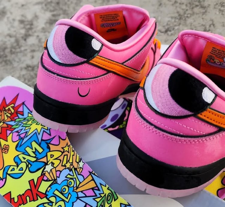 Nike Sb Dunk Low The Powerpuff Girls Pink Blossom