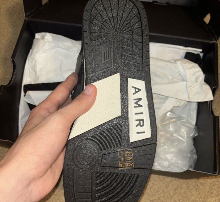 Amiri Skel-top Metallic Boucle Low