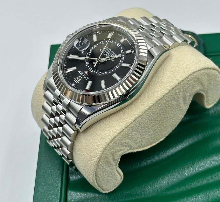 Rolex Sky-dweller 336934 Black Jub