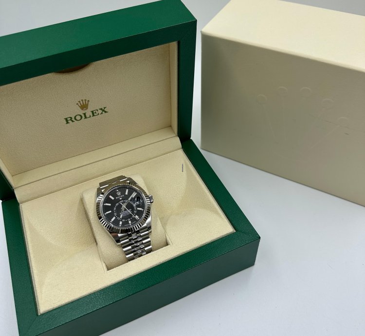 Rolex Sky-dweller 336934 Black Jub