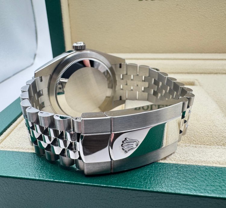 Rolex Sky-dweller 336934 Blue Dial Jubilee 2025