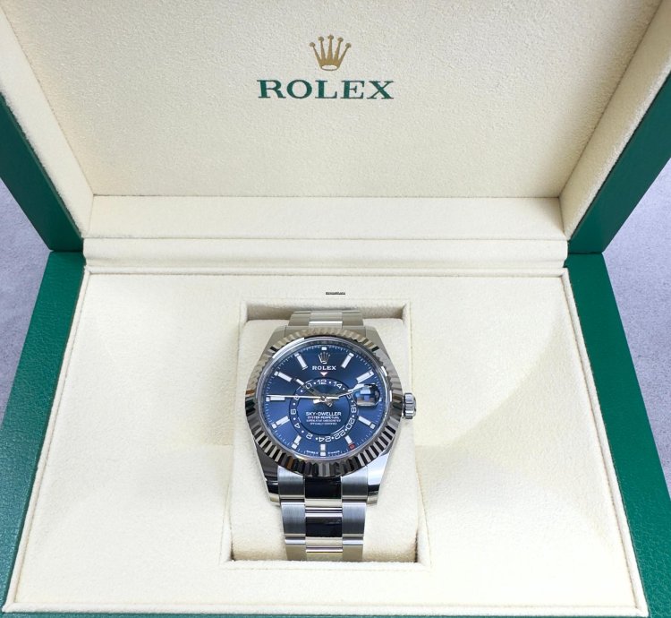 Rolex Sky-dweller 336934 Blue Dial Unworn 2025 Receipt Included
