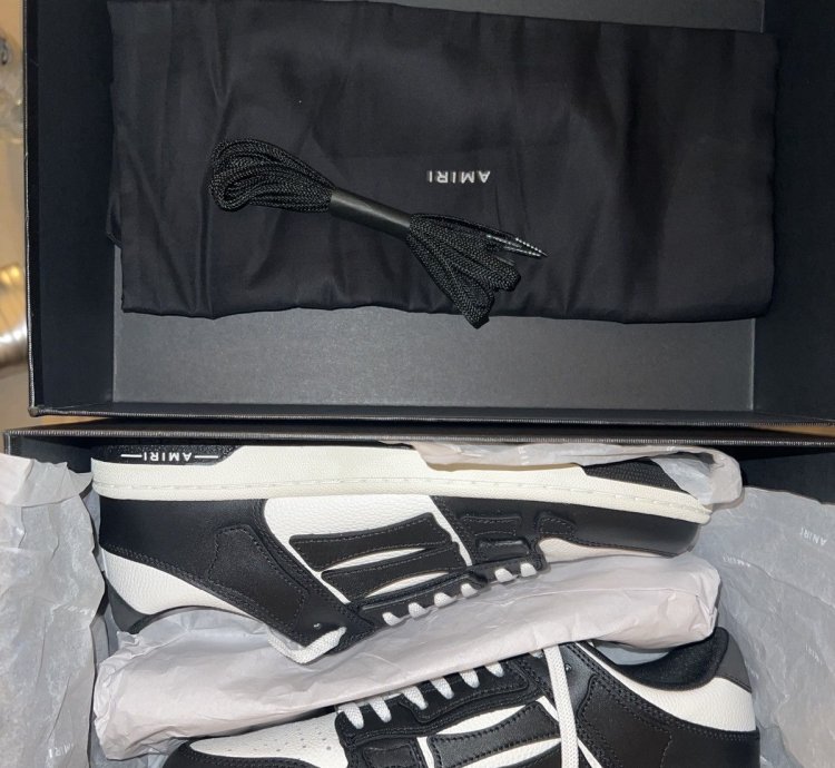Amiri Skeleton Low Black White 11 with Shoe Bags