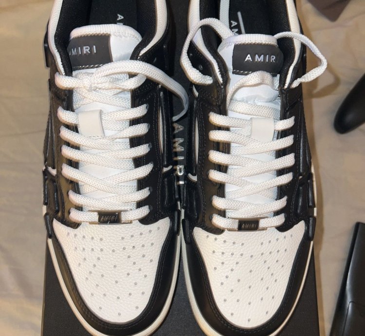 Amiri Skeleton Low Black White 11 with Shoe Bags