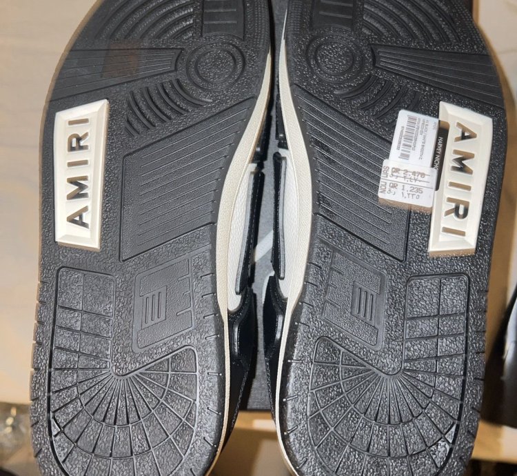 Amiri Skeleton Low Black White 11 with Shoe Bags