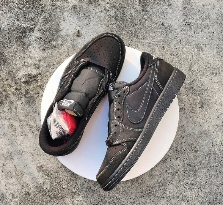 Travis Scott X Air Jordan 1 Low Black Phantom