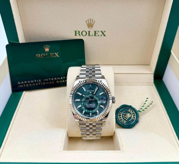 Rolex Sky-dweller 336934 Green Dial Jubilee Bracelet Unworn 2025