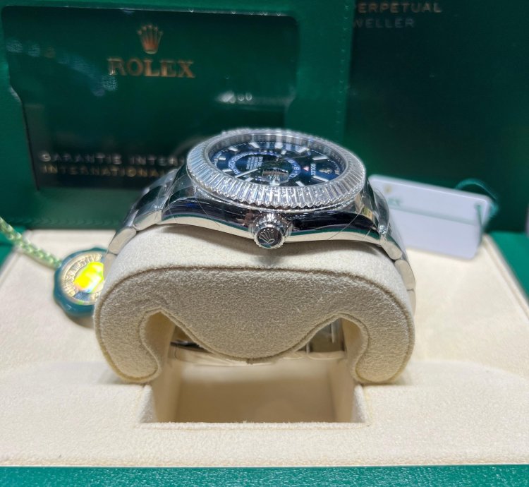 Rolex Sky-dweller 336934 Sky-dweller 42mm Steel Blue Dial Oyster
