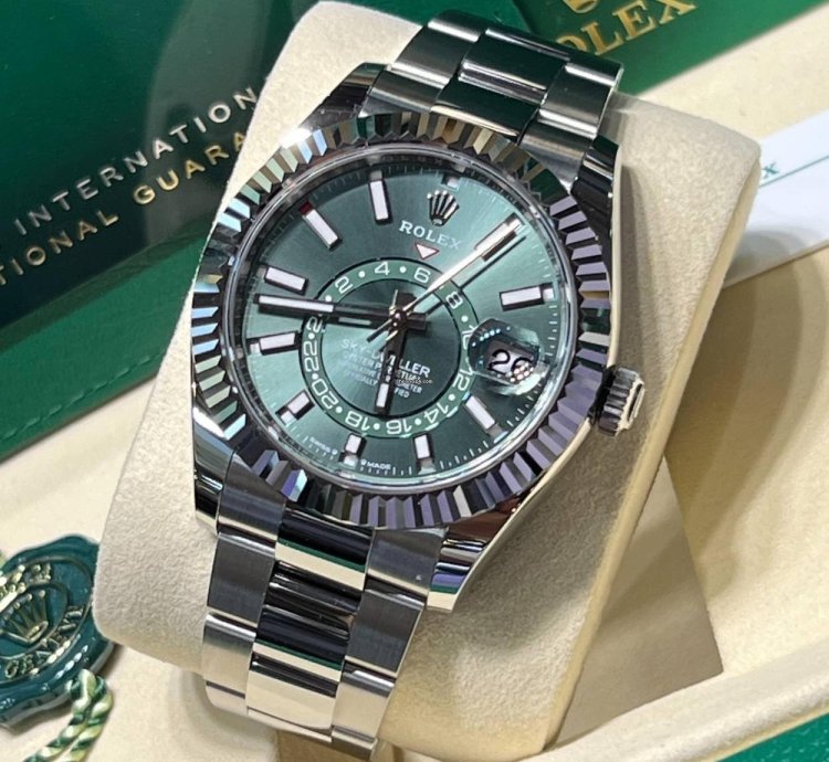 Rolex Sky-dweller 336934 Sky-dweller 42mm Steel Mint Green Dial Oyster