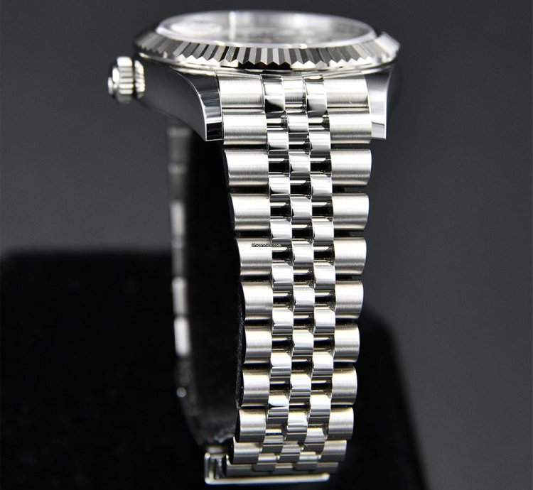 Rolex Sky-dweller 336934 White Dial Jubilee New Fullset 10-2023 Unworn