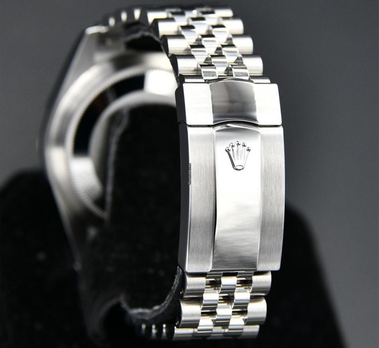 Rolex Sky-dweller 336934 White Dial Jubilee New Fullset 10-2023 Unworn