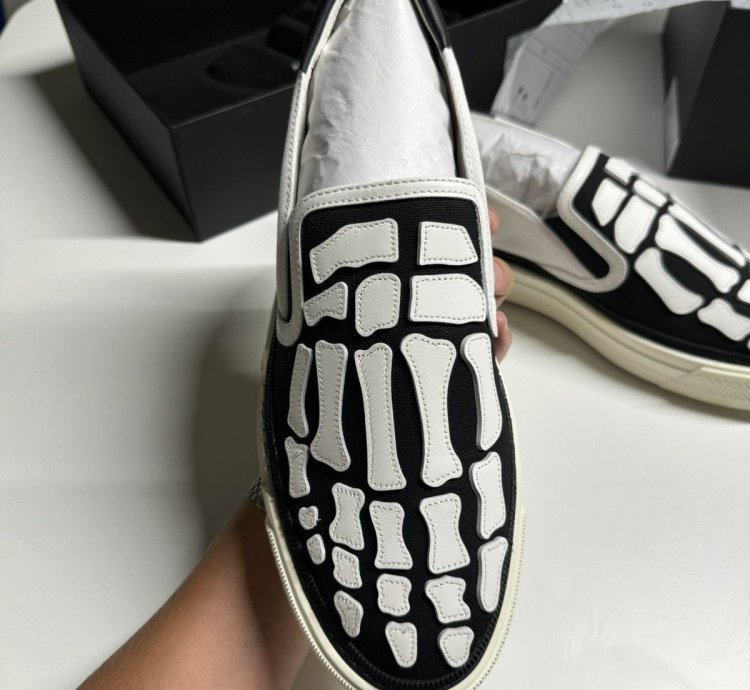 Amiri Skeleton Slip-on New 650