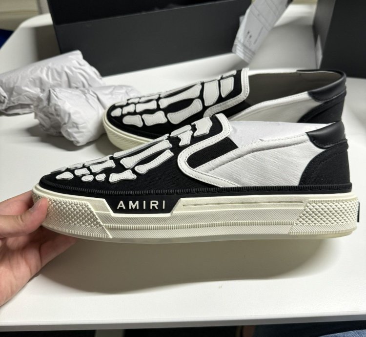 Amiri Skeleton Slip-on New 650