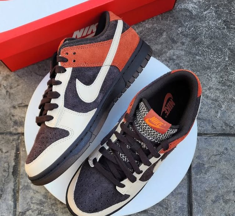 Nike Dunk Low Red Panda