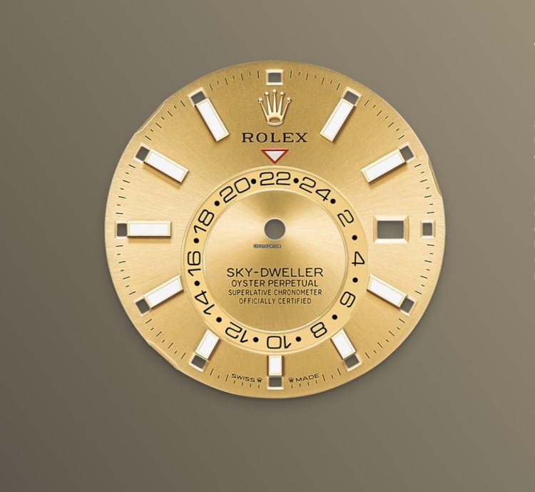 Rolex Sky-dweller 42 Gold Steel Champagne Unworn 2023