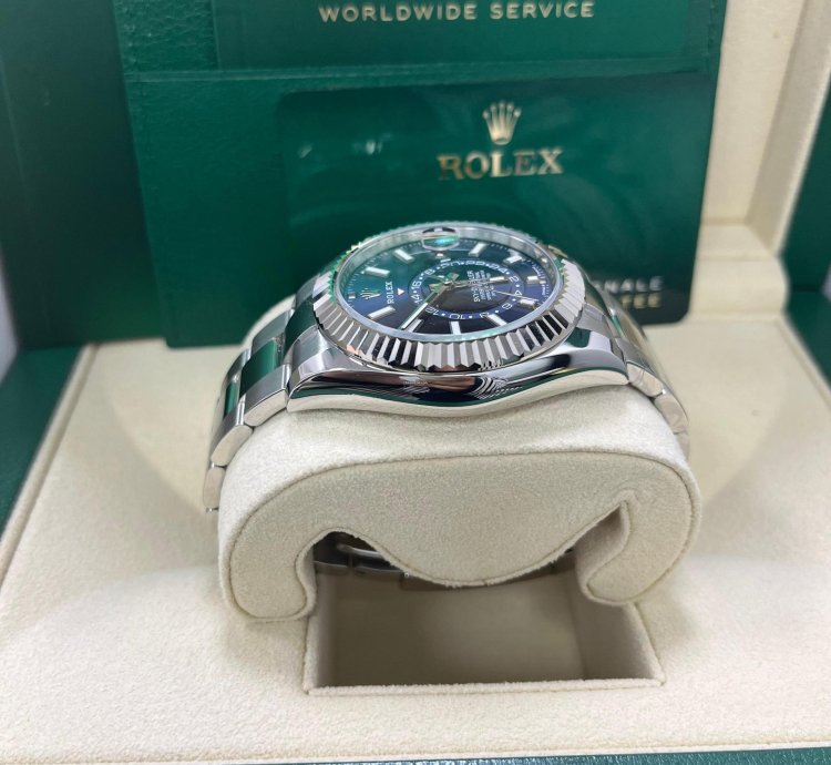 Rolex Sky-dweller 42 Mm Oystersteel And White Gold Blue Dial 336934