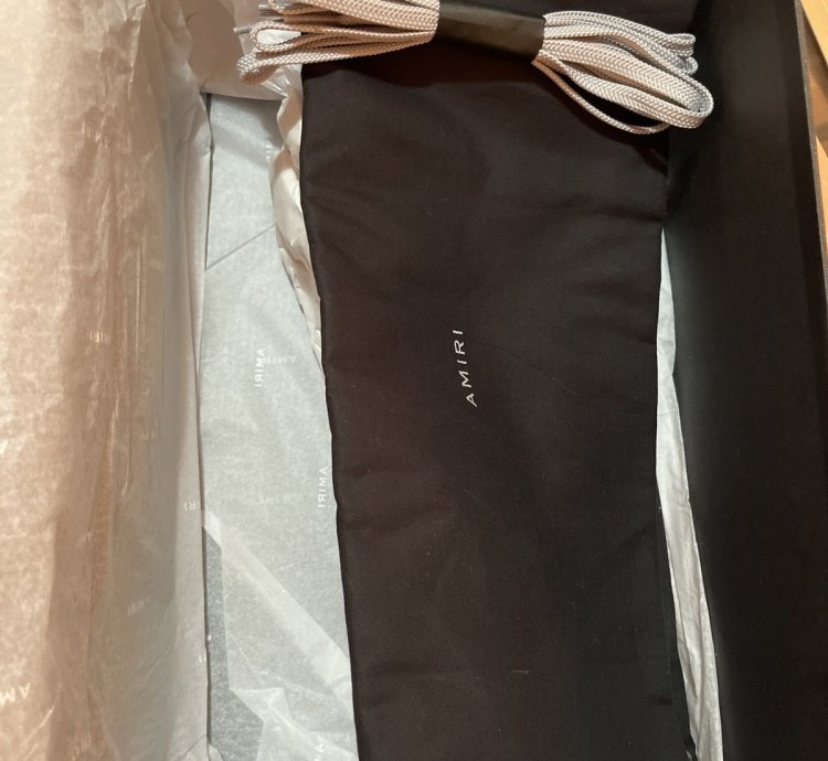 Amiri Skeleton Top Low