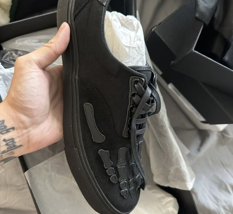 Amiri Skeltoe Black