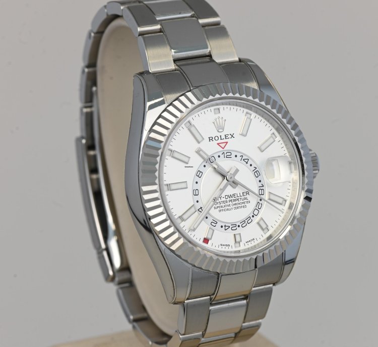 Rolex Sky-dweller 42 Wei Oyster 326934 05 2022 Full Set