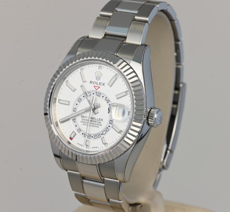 Rolex Sky-dweller 42 Wei Oyster 326934 05 2022 Full Set