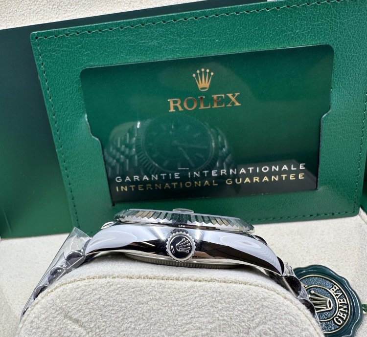 Rolex Sky-dweller 42mm Blue Dial Jubilee Bracelet 336934 New Unworn 2025